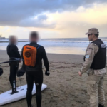 Imprudencia en la costa: rescataron a dos hombres que ingresaron al mar durante el temporal