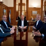 Referentes del PRO y el oficialismo abrieron una mesa de negociación política